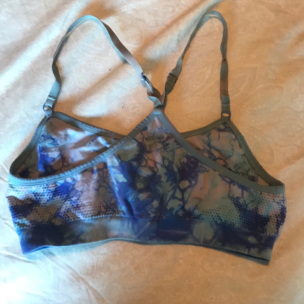 Workout bra - Picture 2 of 2